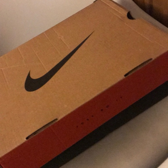 (❌SOLD)bred jordan 11 - Picture 2 of 3